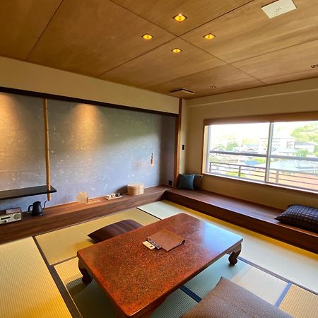 Ryokan Oomuraya Уресино Экстерьер фото